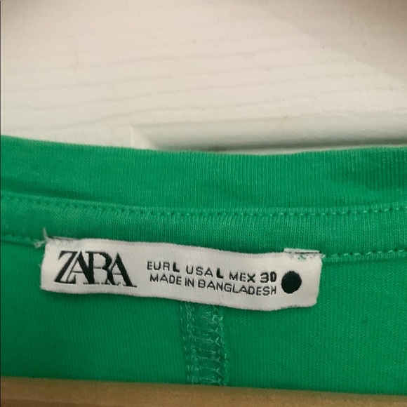 Zara Boxy Green Muscle Tee - Picture 2 of 5